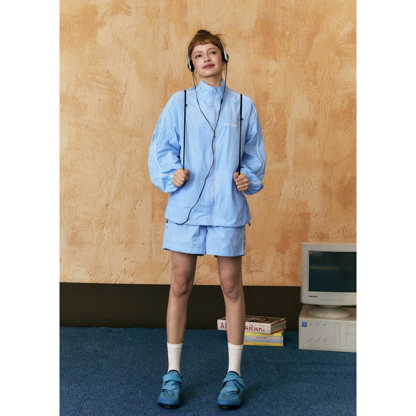 Ezek Unisex Two-Piece Tracksuit - Lightweight Zip-Up Jacket And Shorts Set For Sports And Leisure