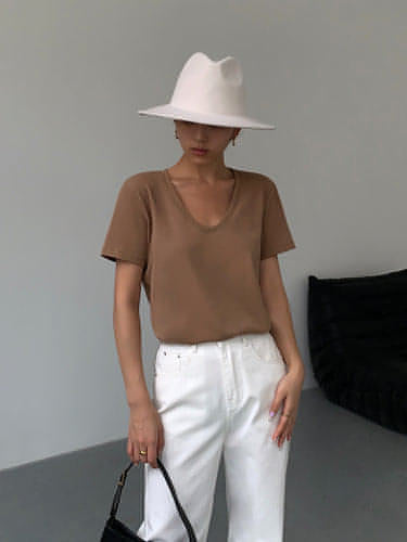 Summer Casual V-Neck White T-Shirt