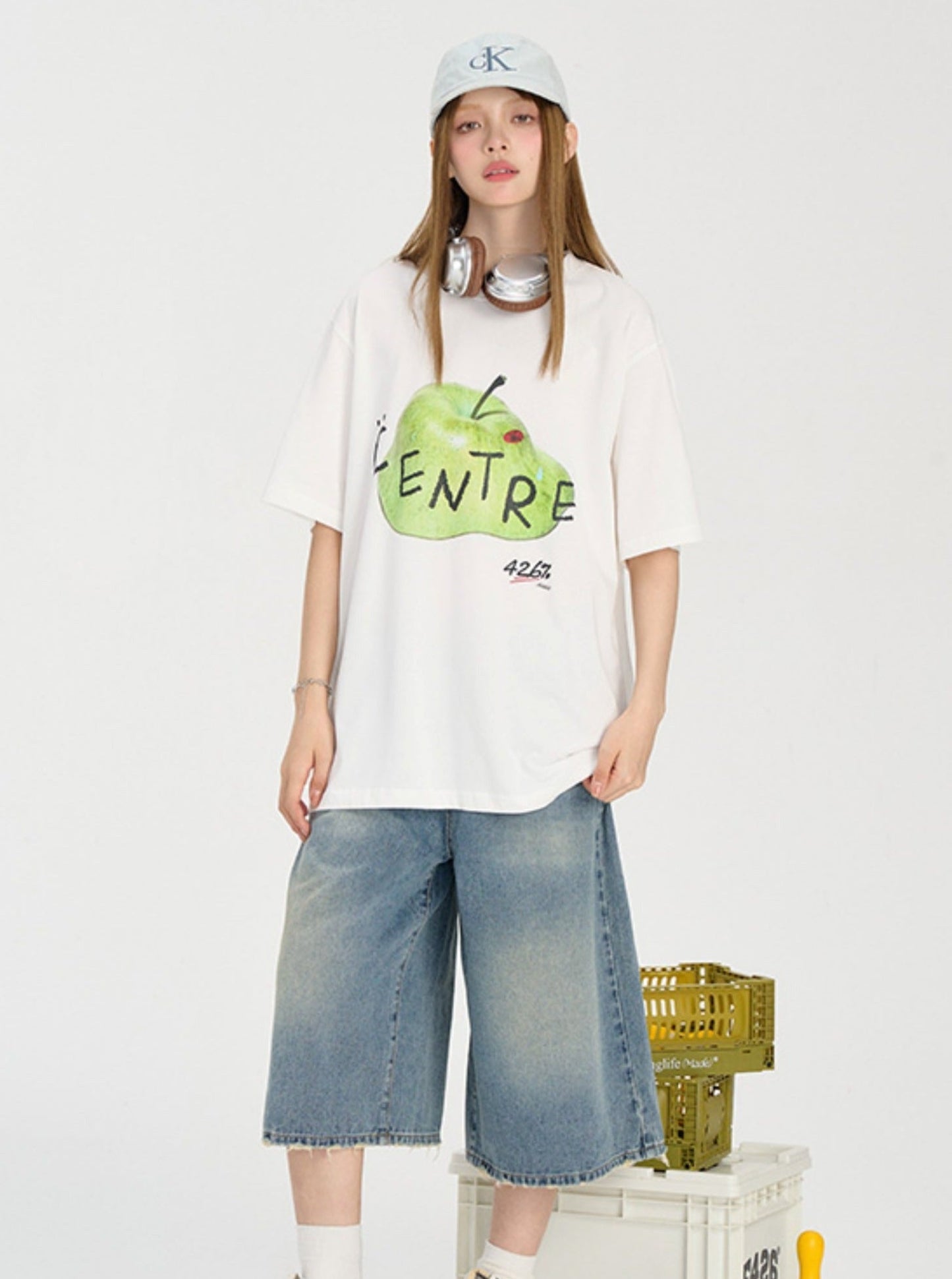 Melting Apple Graphic Tee In Loose Fit