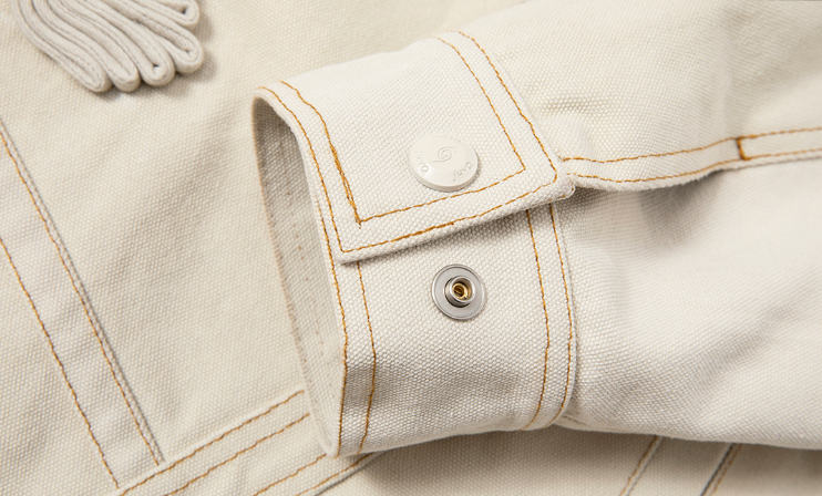 Short Jacket With Coil Buckle Lapel And Embroidery