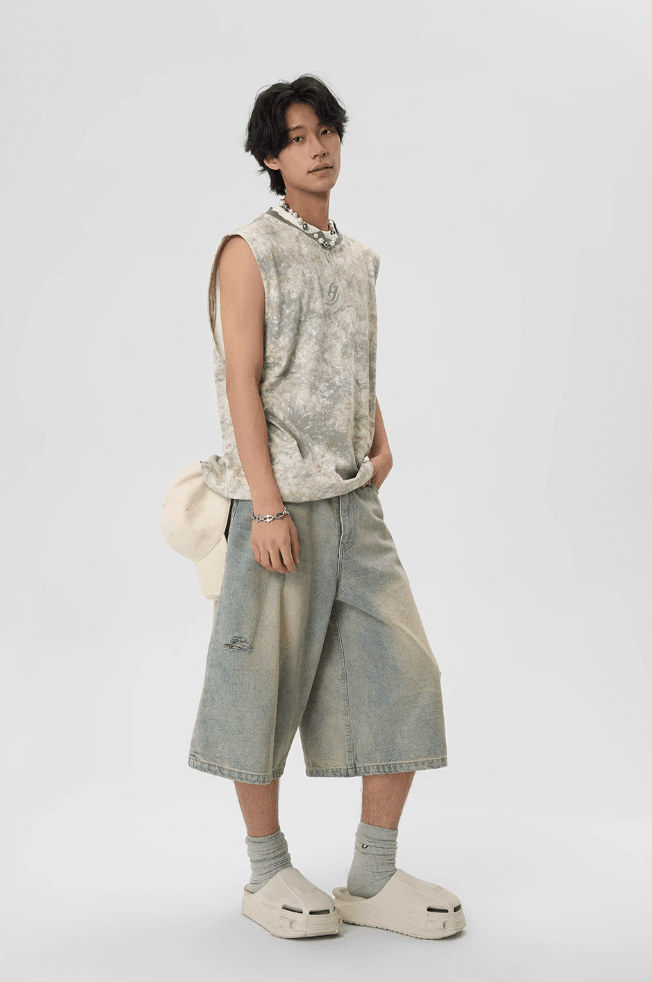 Sleeveless Tee With Camouflage Print Vest