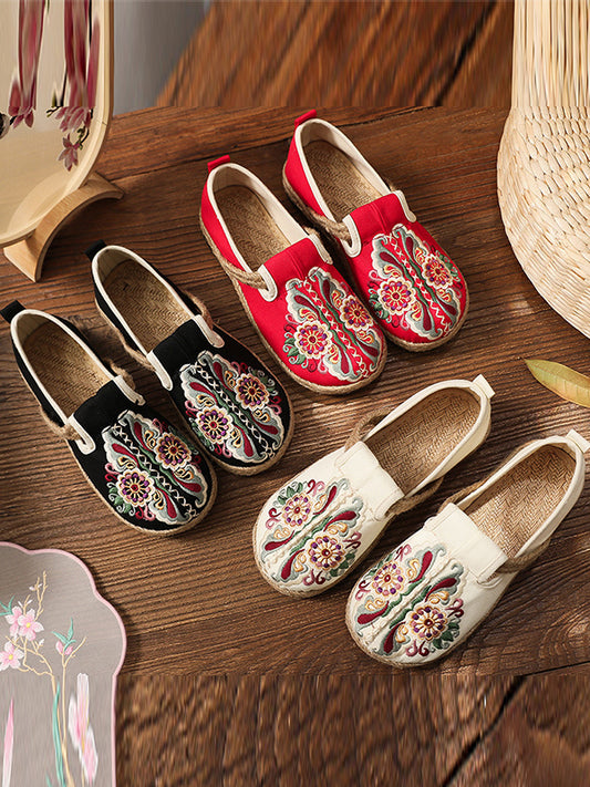 Flat Bottom Low-Top Breathable Embroidered Ethnic Casual Shoes
