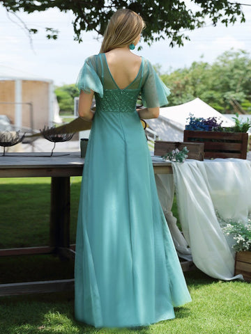 Eye-catching V-neck A-line Tulle Evening Dress with Ruffled Sleeves