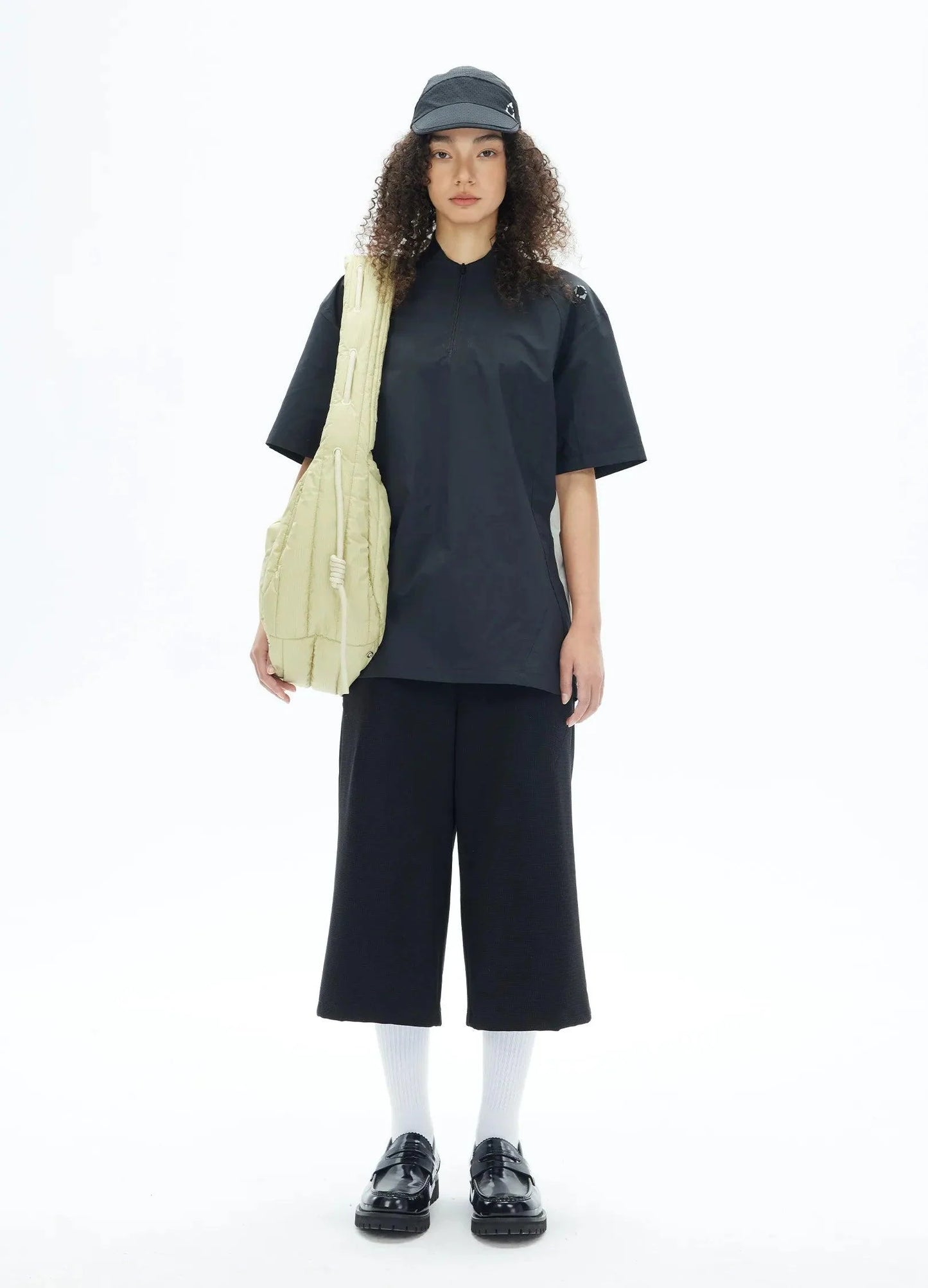 Relaxed Fit Cropped Shorts