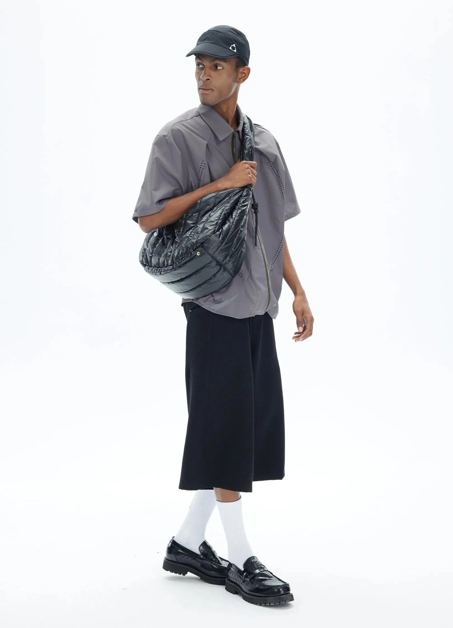 Relaxed Fit Cropped Shorts