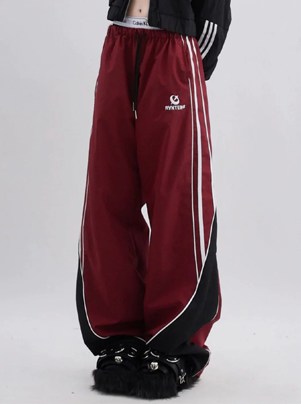 Side Stripe College Style Sports Pants