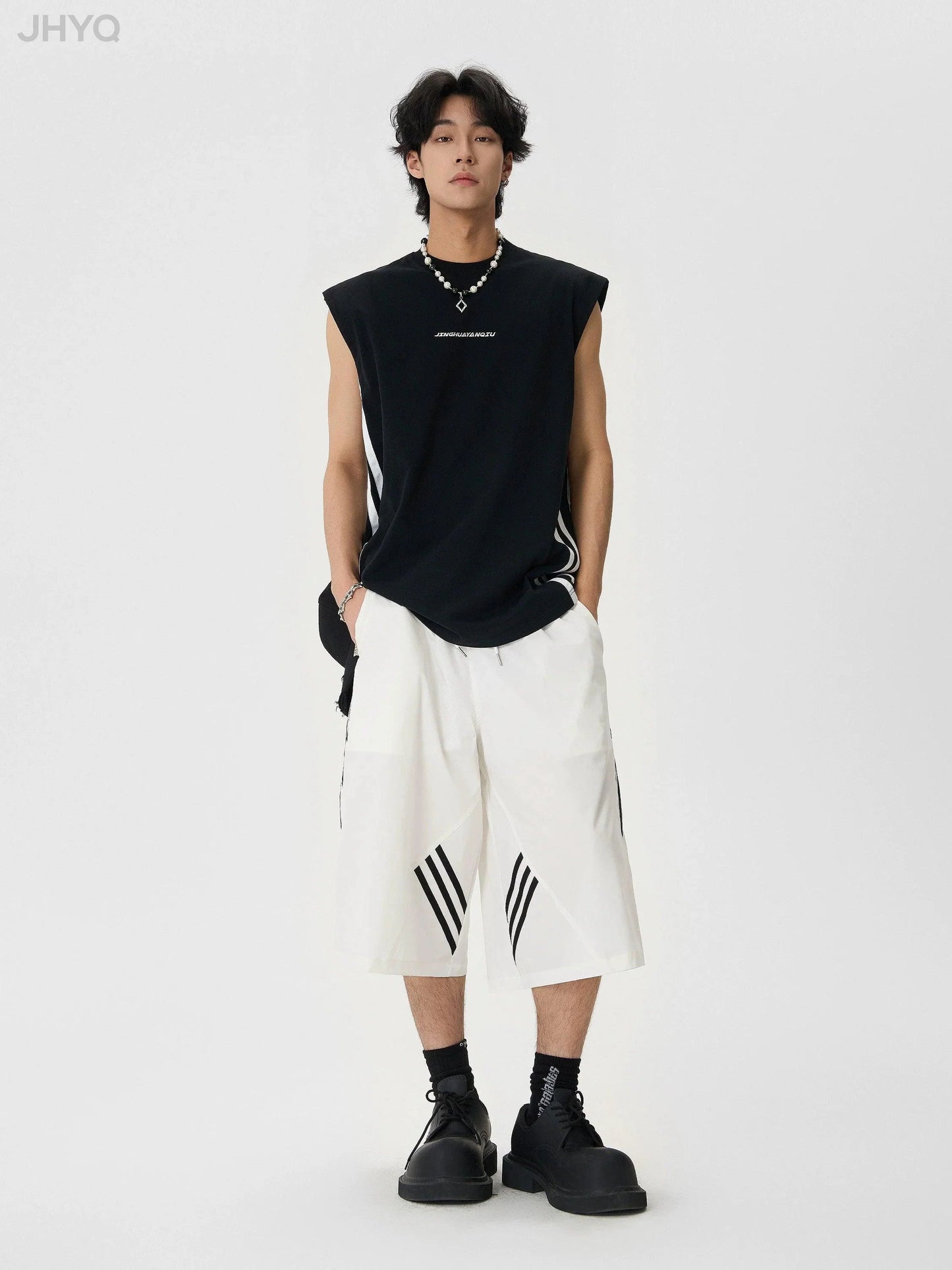 Sleeveless Tee With Side Stripes Vest