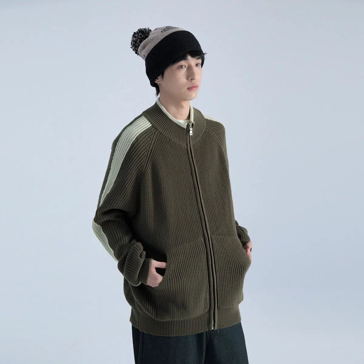 Sweater With Contrast Lined Sleeves