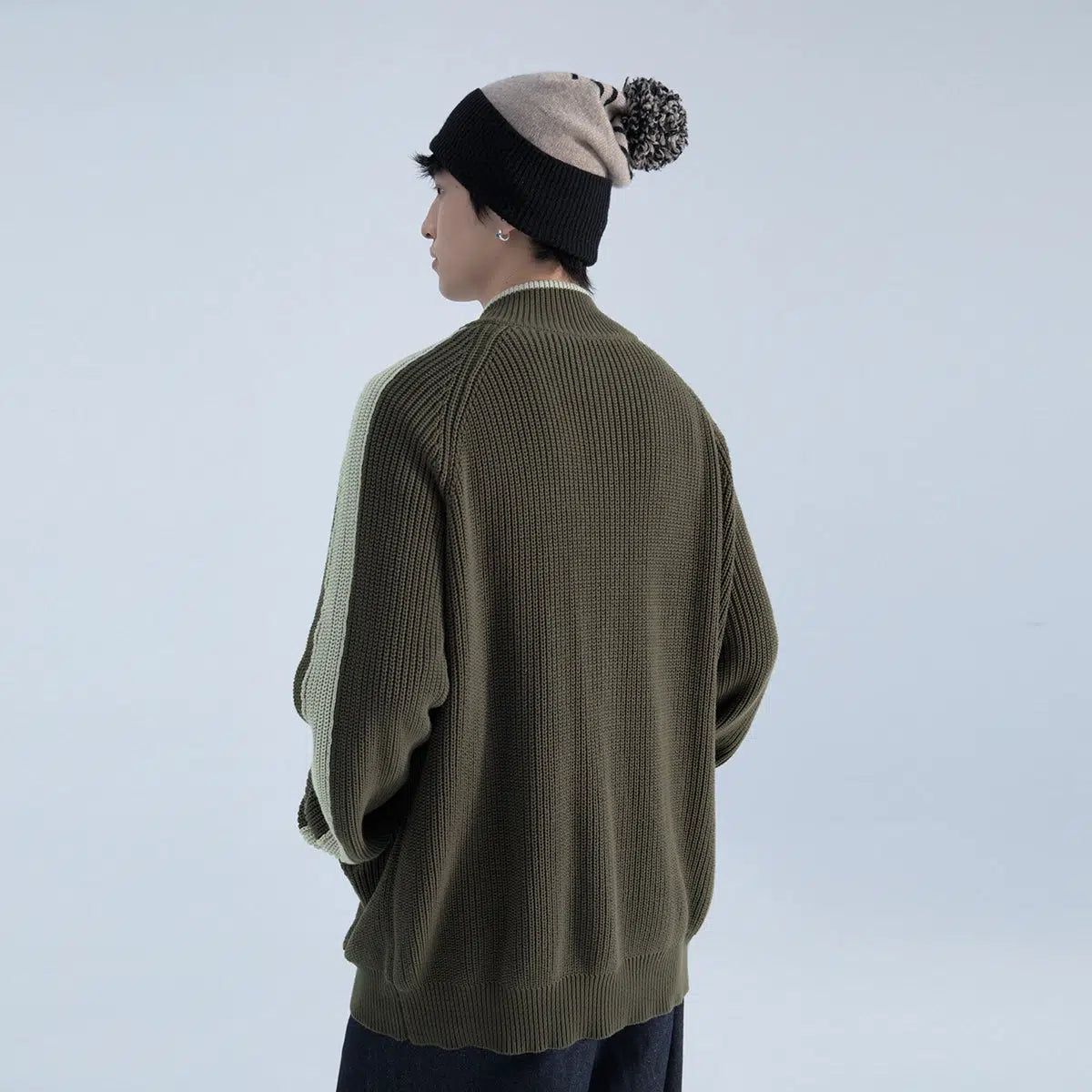 Sweater With Contrast Lined Sleeves