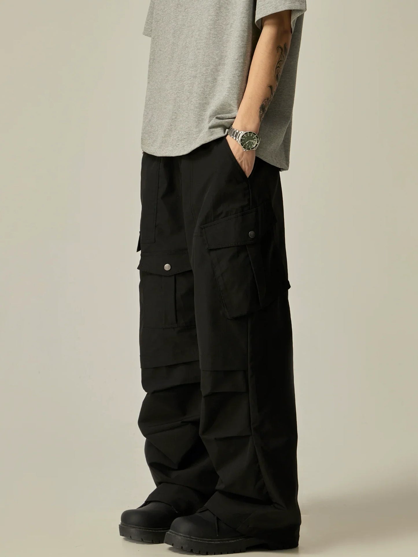 Stealth Shadow Wide-Leg Tactical Cargo Pants