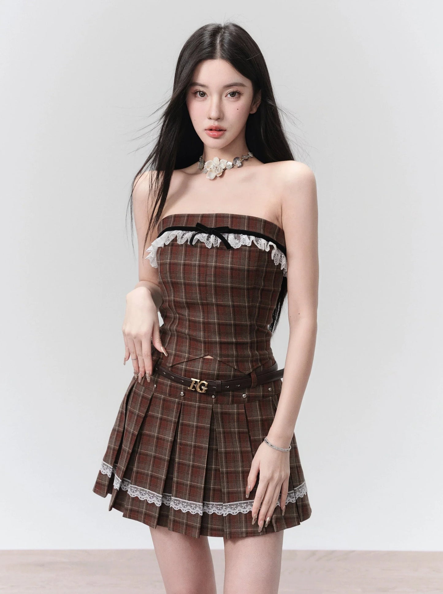 Vintage Plaid Pleated Mini Skirt with Lace Trim