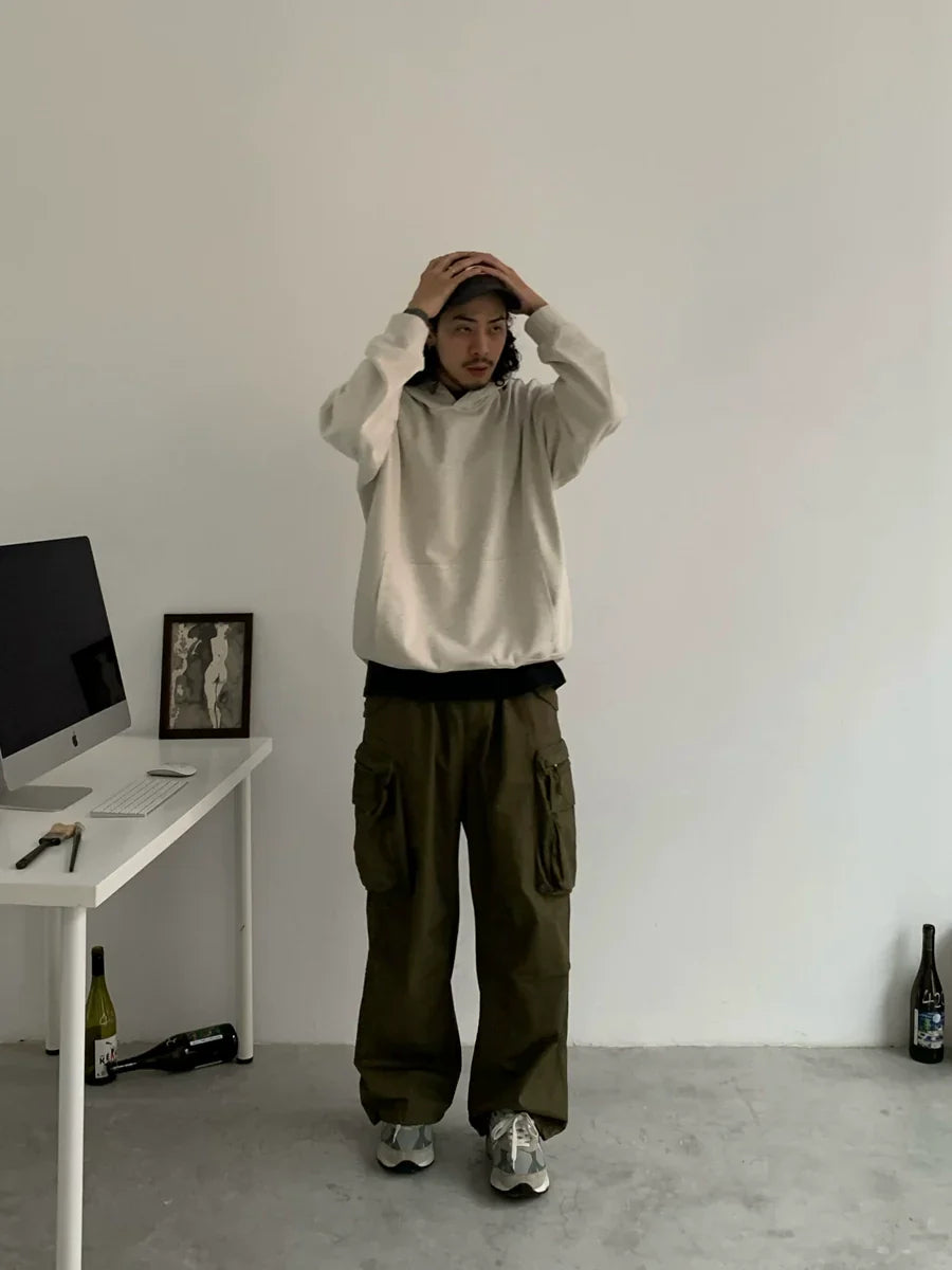 Wide-Leg Straight Fit Cargo Pants