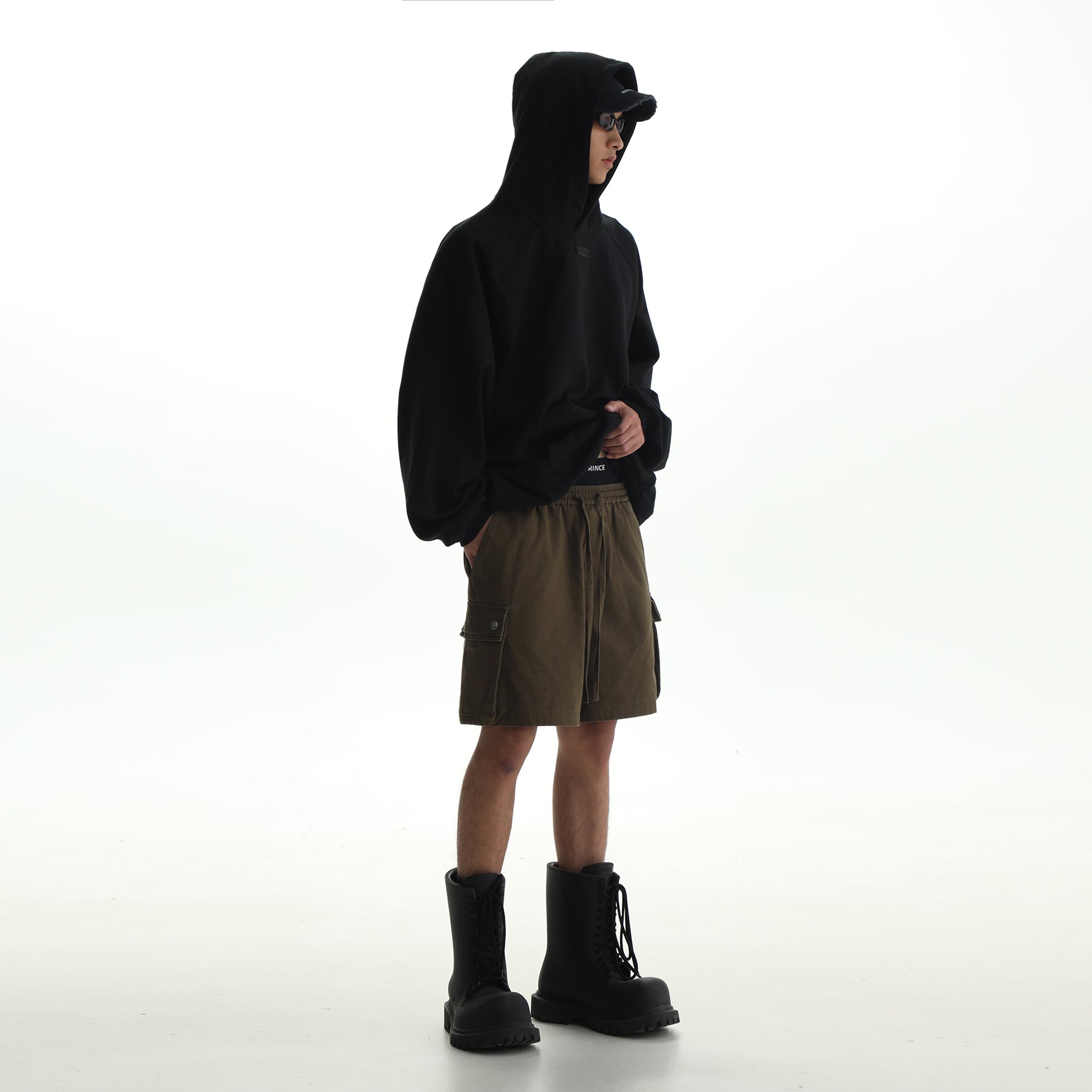 Cargo Shorts With Tie Waist And Double Pockets