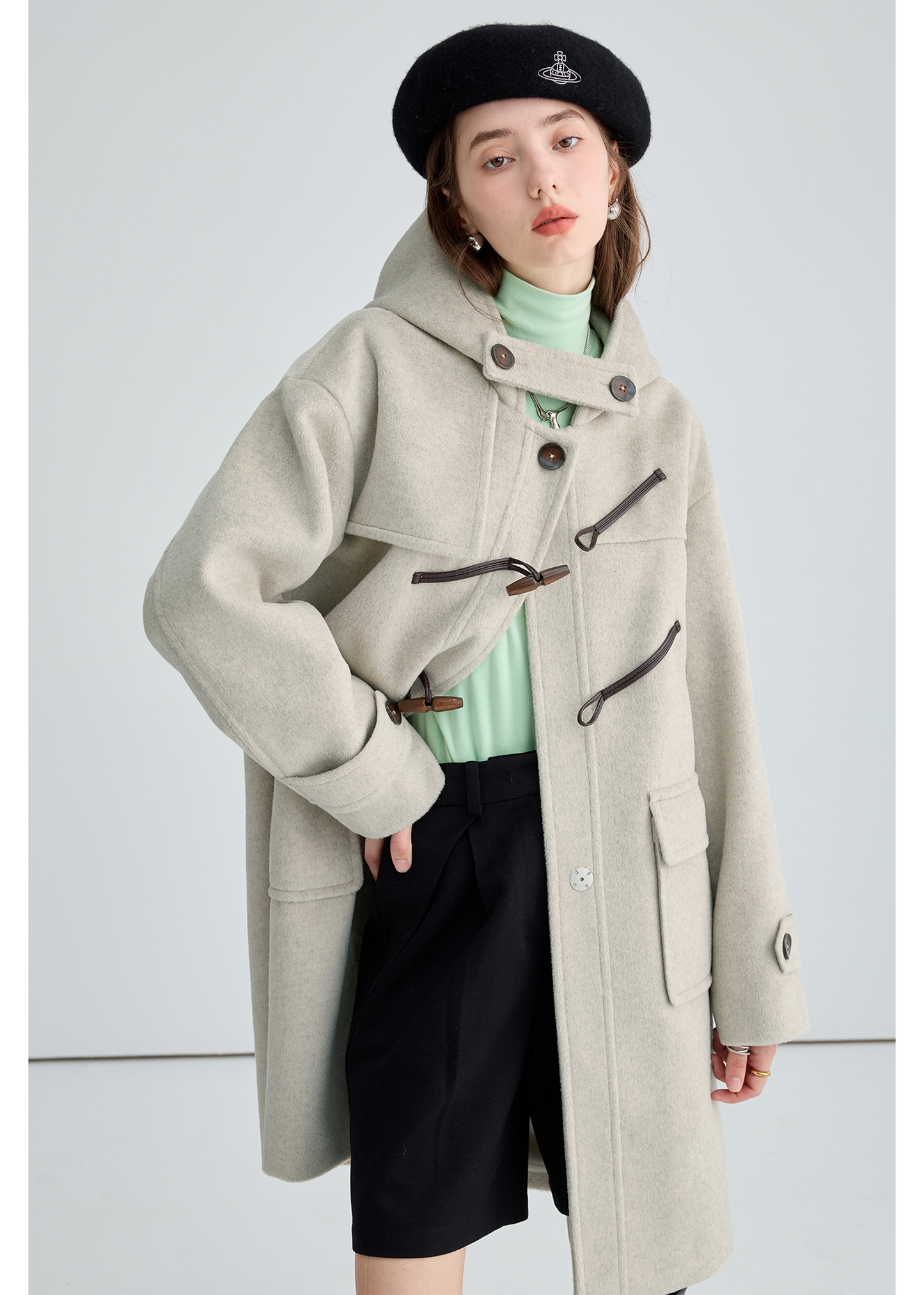 Winter Thick Woolen Coat With Horn Buttons