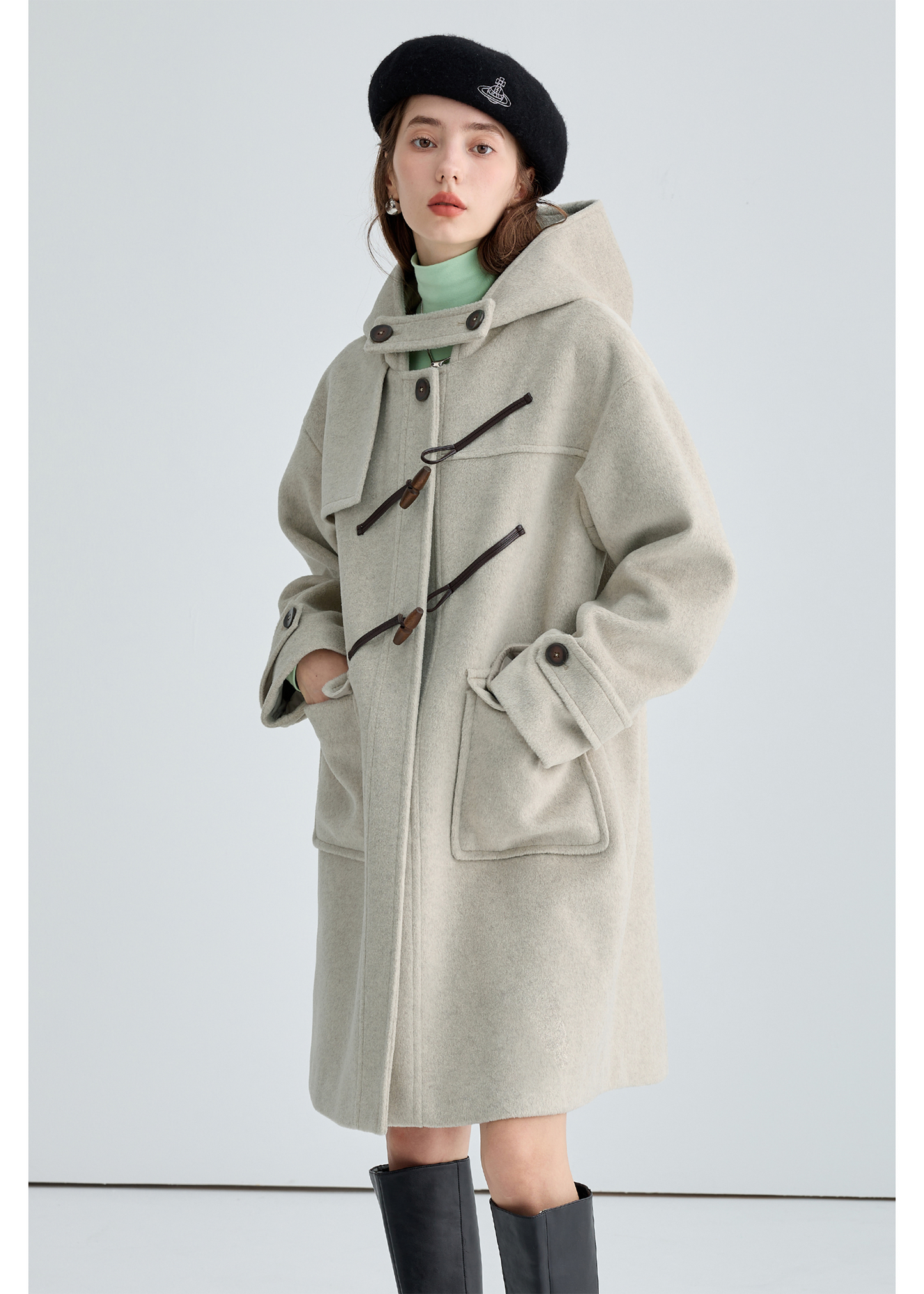 Winter Thick Woolen Coat With Horn Buttons