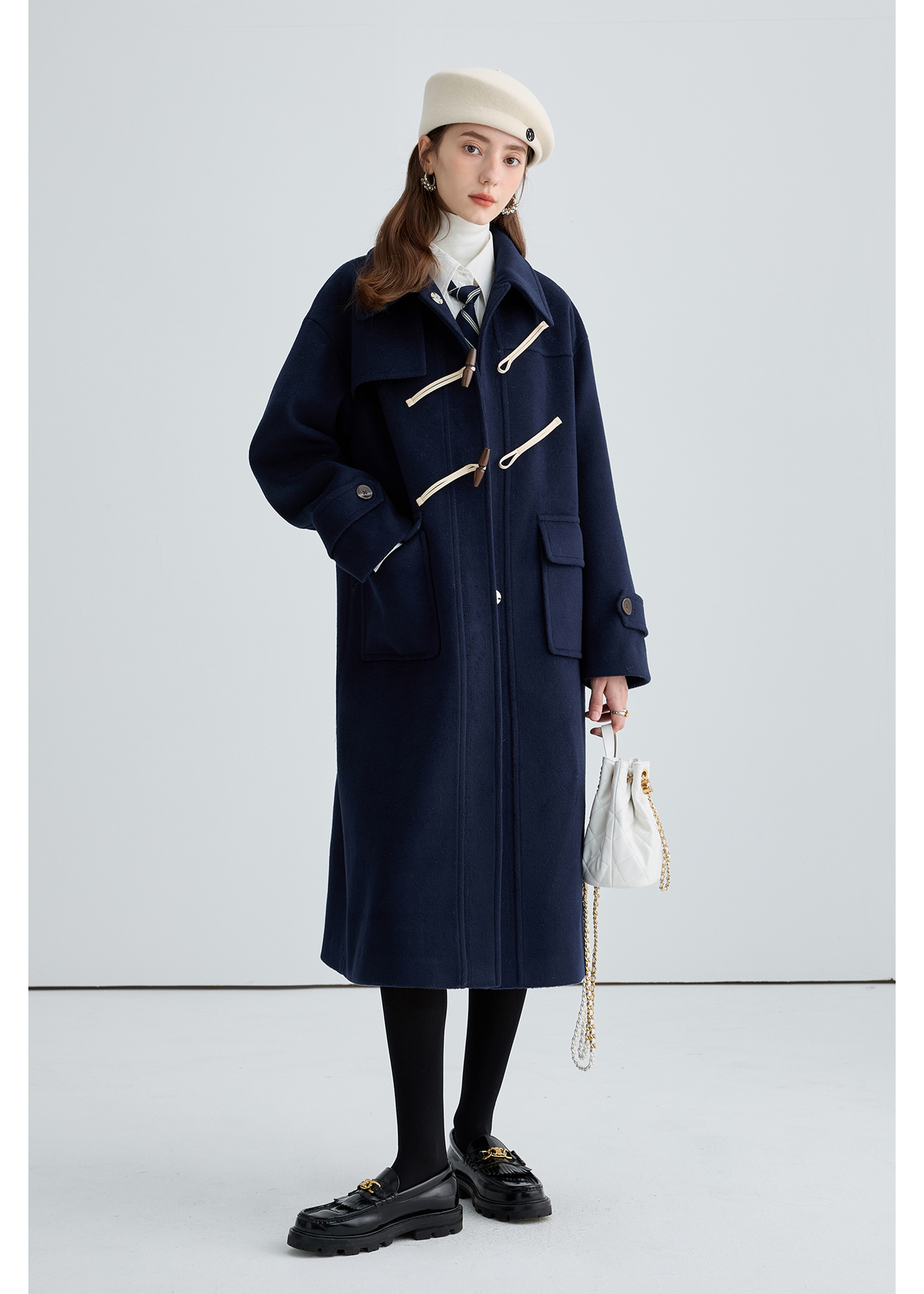 Winter Thick Woolen Coat With Horn Buttons