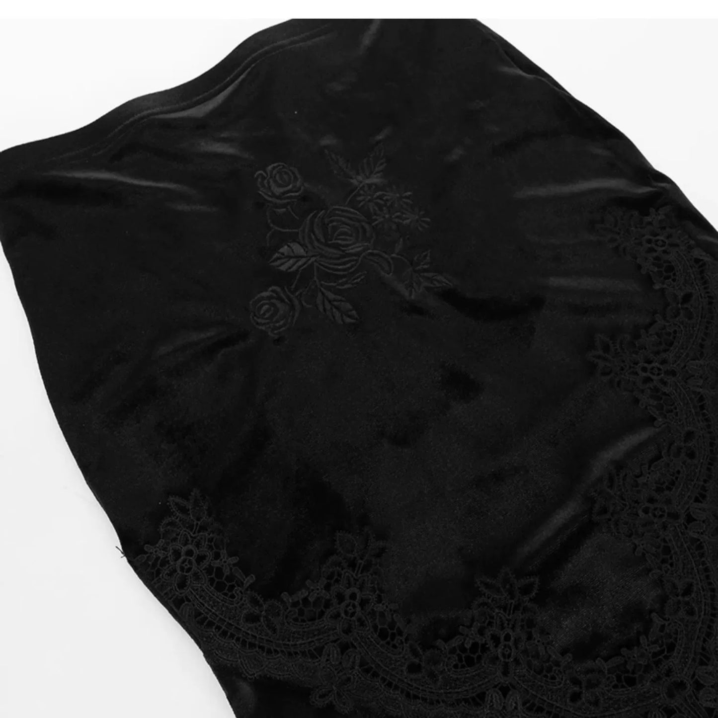 Wannathis Gothic Velvet Ensemble - Off-Shoulder Lace Bodysuit With Floral Mermaid Maxi Skirt