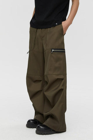 Pleated Pants With Zipped Pockets