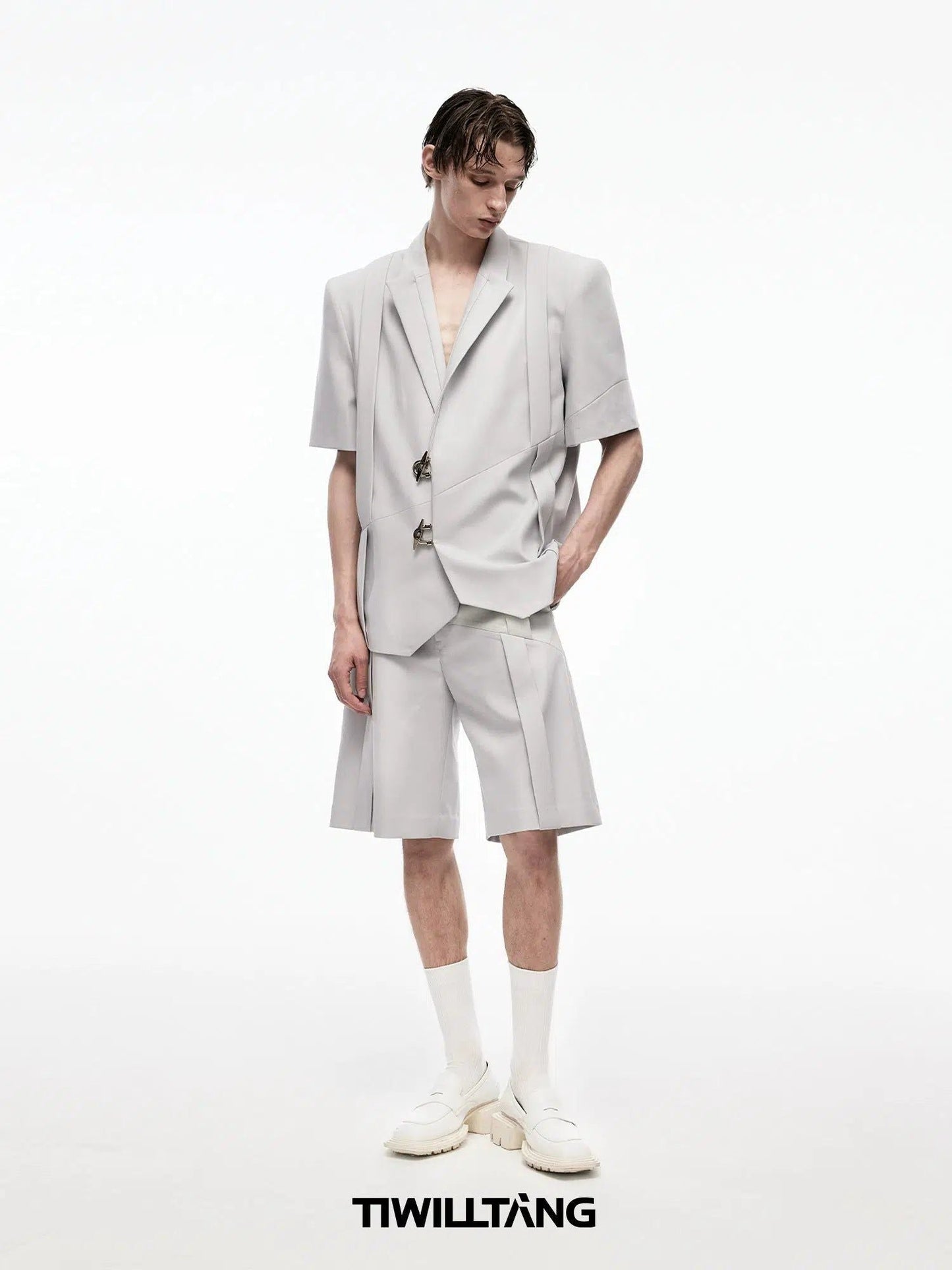 Sophisticated Metal Link Classic Blazer Jacket