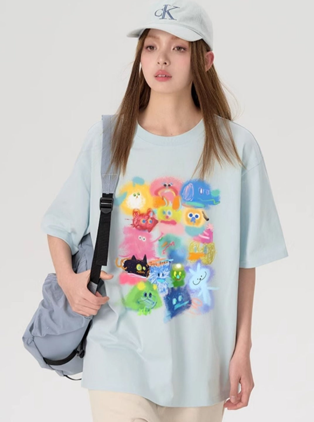 T-Shirt With Gradient Cartoon Print