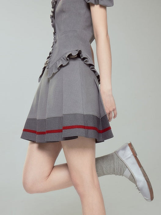 Pleated Skirt With Contrasting Ribbon