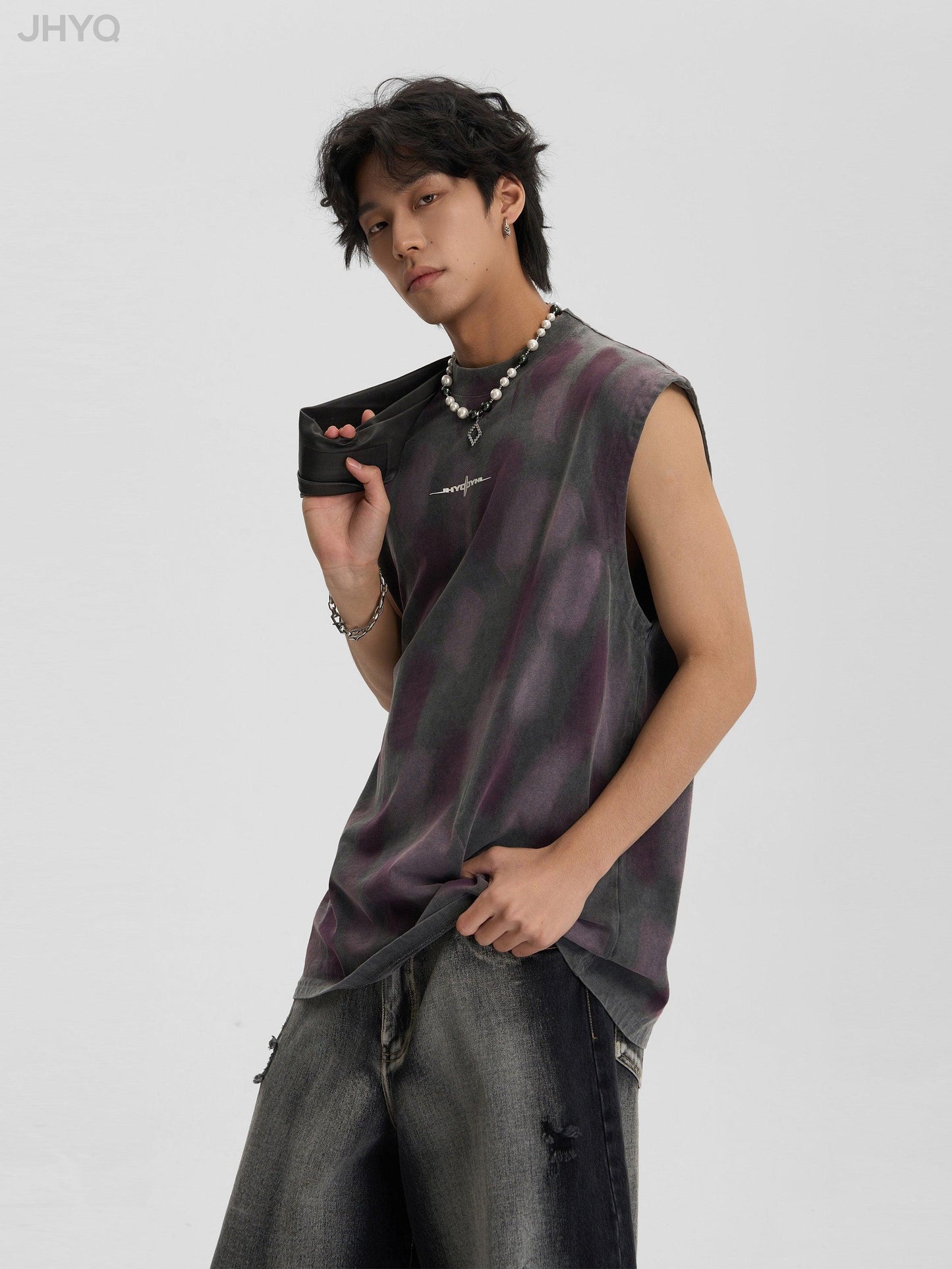 Sleeveless Tee With Washed Old Worn Spots Vest