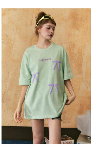 Ezek Neplaura Bow Print Oversized T-Shirt - Unisex Graphic Tee