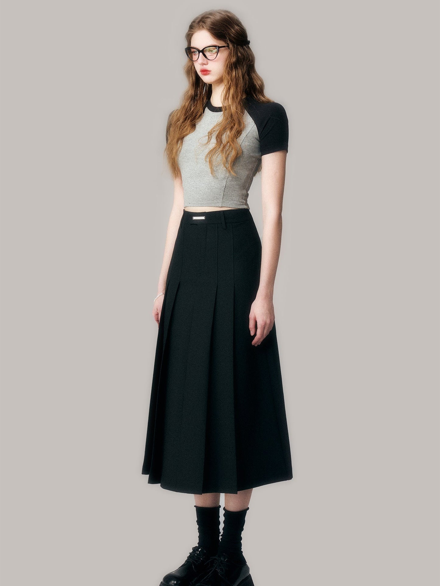 Elegant Pleated Maxi Skirt