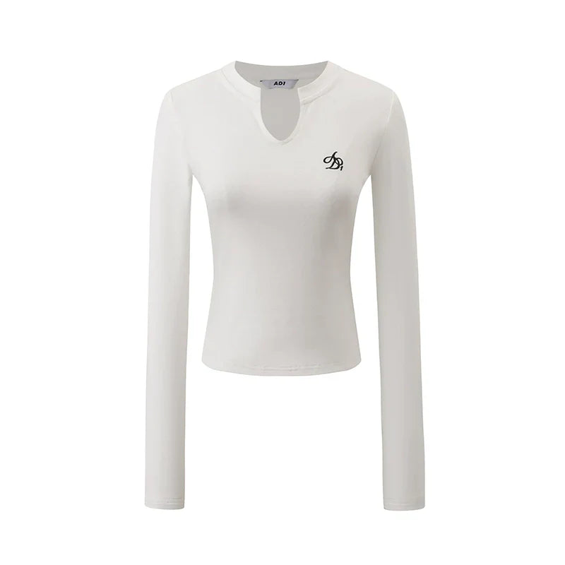 Sleek Long-Sleeve Crop Top: Versatile Athleisure Essential