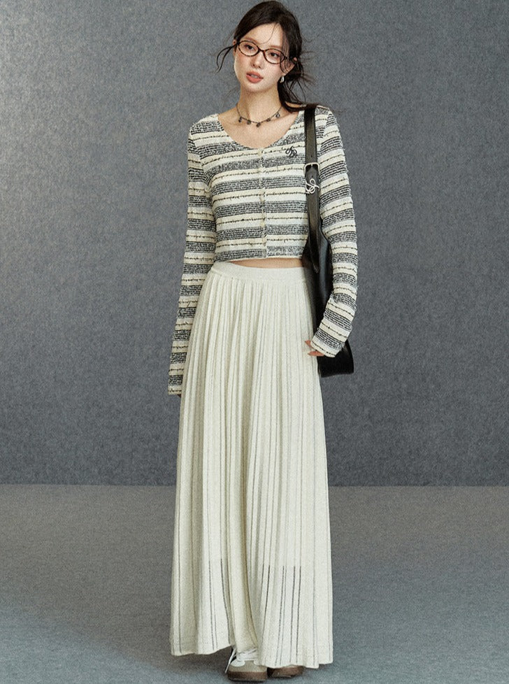 Ethereal Pleated Maxi Skirt: Timeless Elegance in Ivory