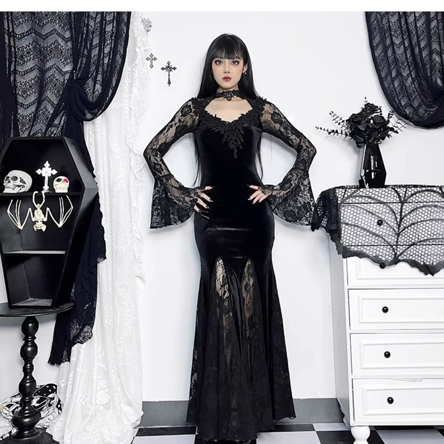 Wannathis Gothic Velvet Mermaid Gown - Long Sleeve Lace Floor-Length Dress With High Collar