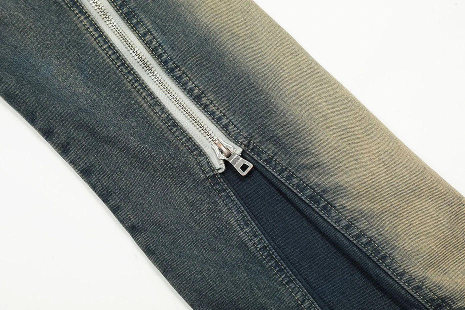 Two-Tone Zipper Accent Jeans