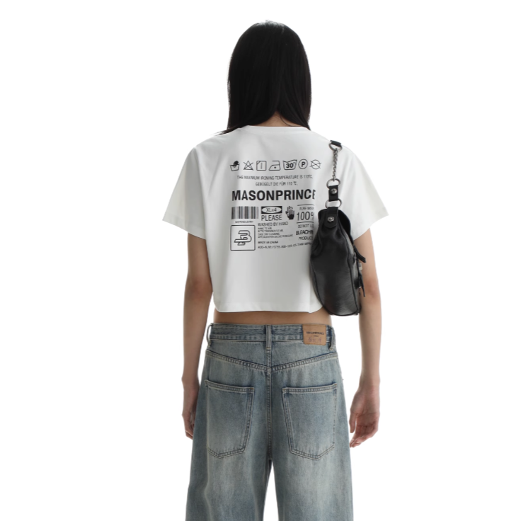 Regular & Cropped T-Shirt With Washed Signs Graphic