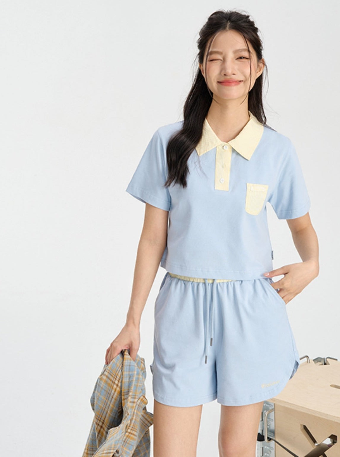 Striped Stitching Shorts