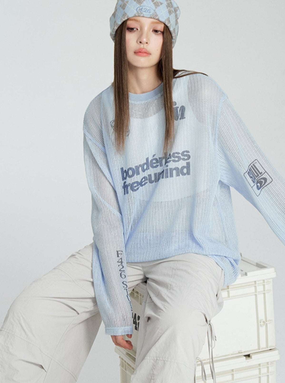 T-Shirt With Hollow Letter Print