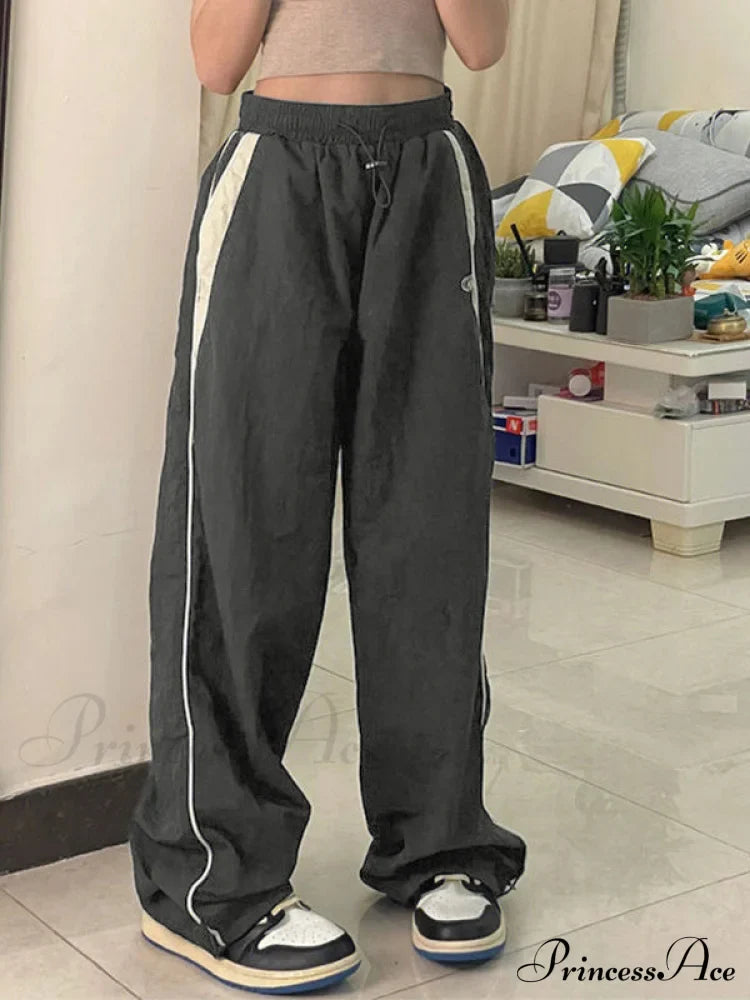 Sleek High-Waist Tailored Pant