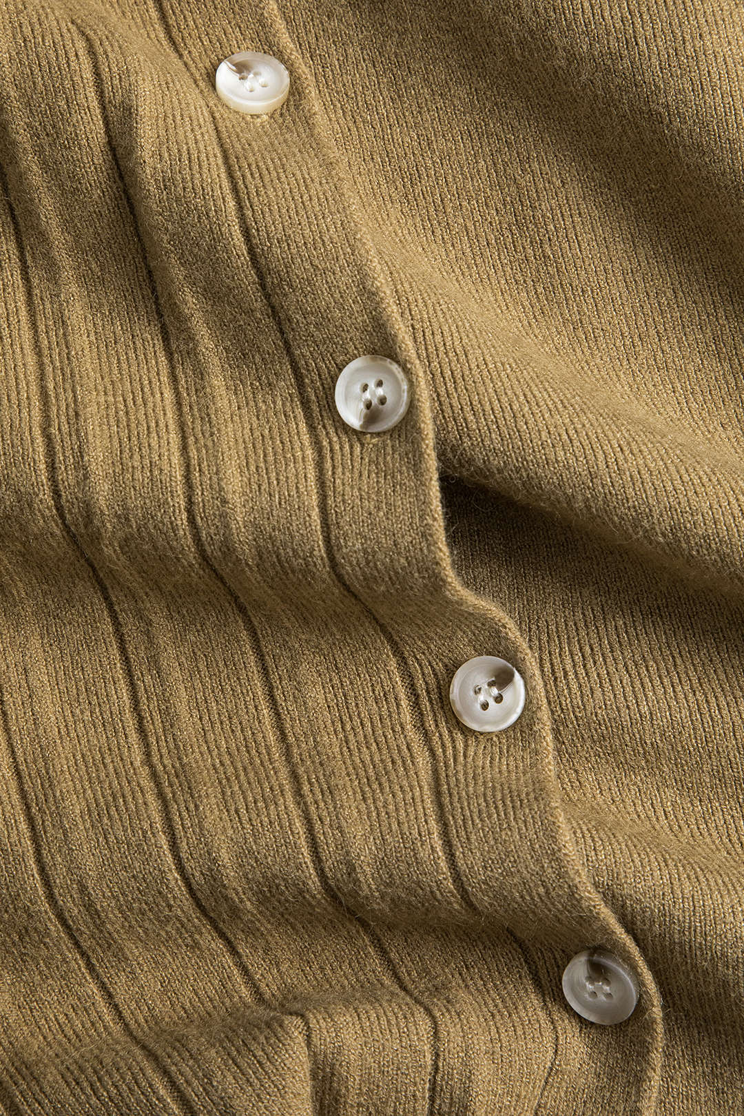 Button Detail Pleated Sweater Midi Skirt