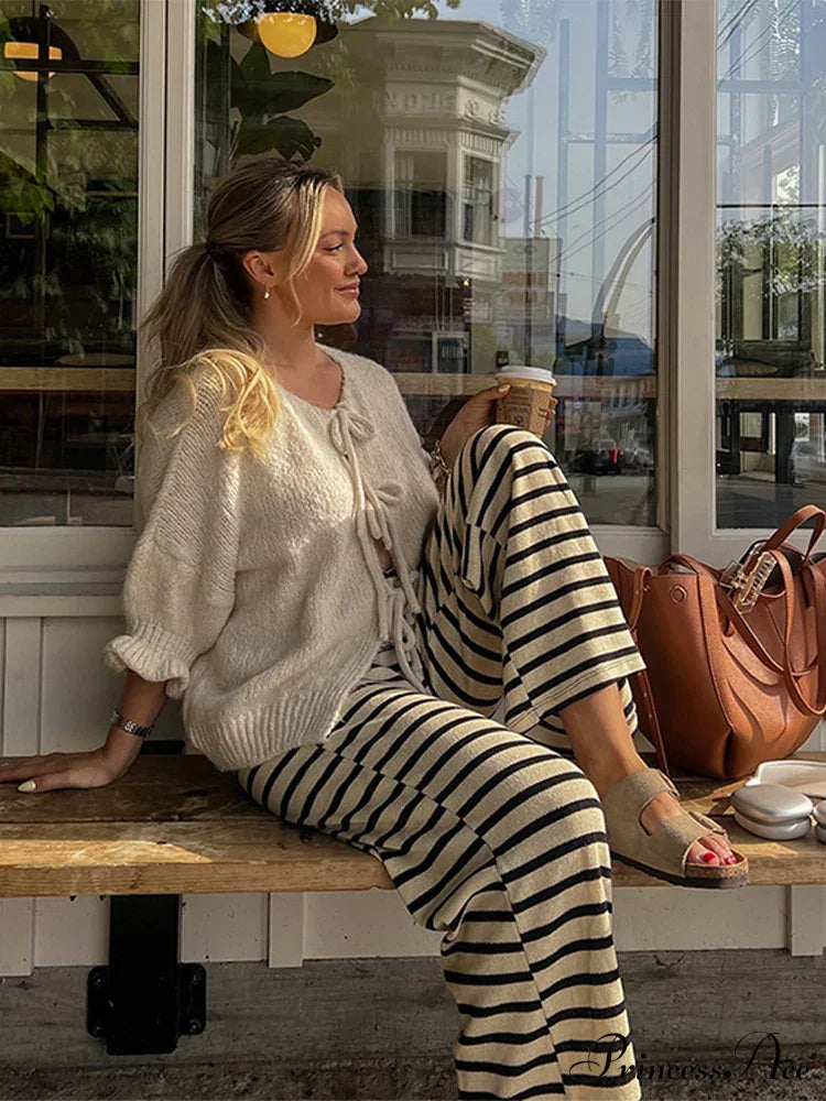 Lace Up Bow Flared Sleeve Loose Fashion Street Cardigan