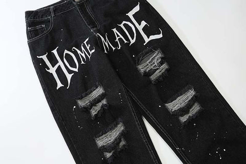 Distressed Statement Jeans