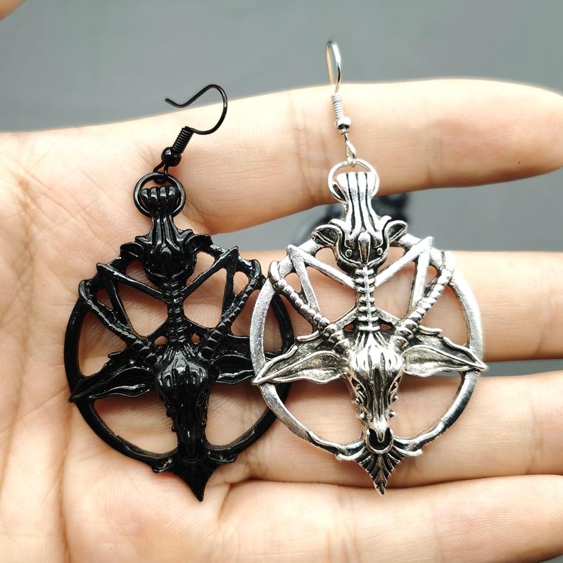 RETRO PENTAGRAM EARRINGS