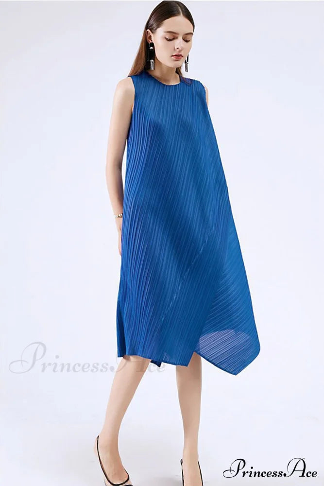 Sleeveless Pleated Midi Dress with Irregular Hem
