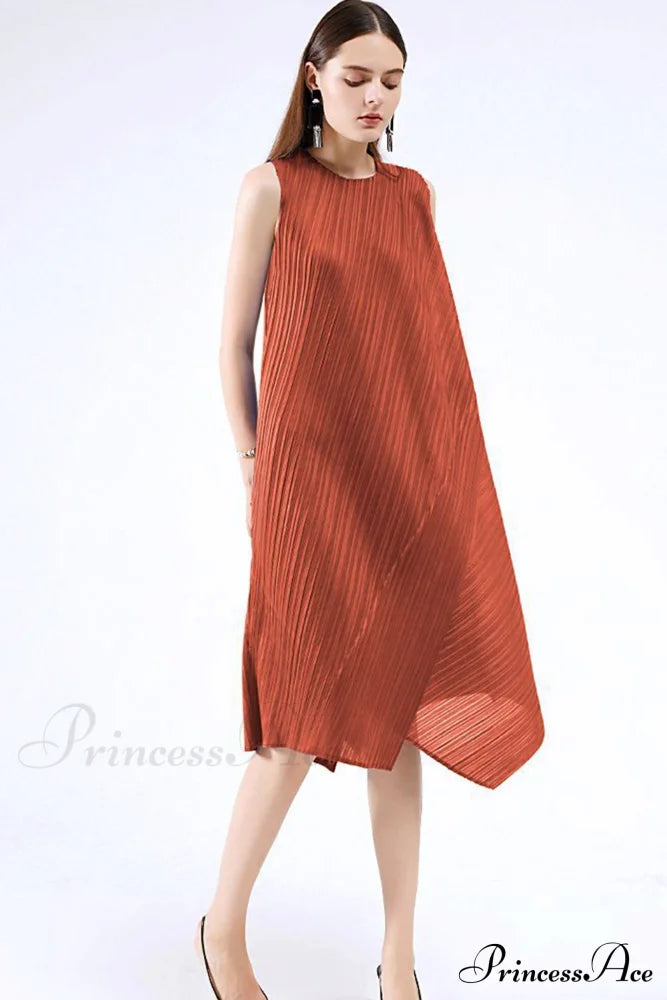Sleeveless Pleated Midi Dress with Irregular Hem